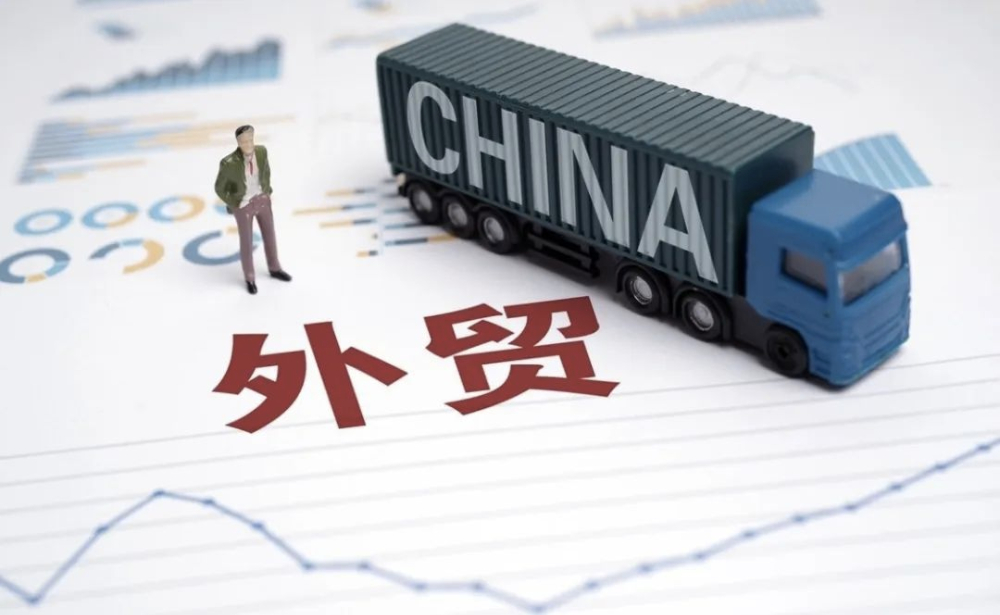 離職國(guó)際物流業(yè)務(wù)員設(shè)套多家公司被騙上百萬(wàn)