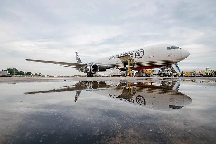 鄂州花湖至比利時(shí)列日空運(yùn)